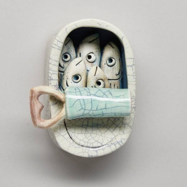 - a Ceramic by Fiona Bates, measuring 10 x 13 cm (H x W) £70